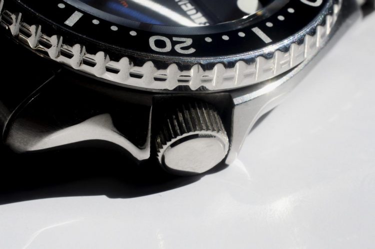 OMEGA Seamaster et Rolex Submariner