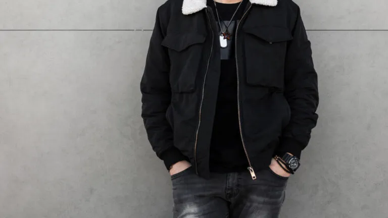 Pourquoi le blouson aviateur reste indémodable ?