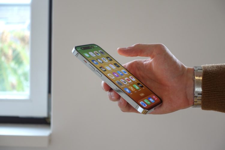Méthodes, conseils et astuces pour récupérer des SMS effacés