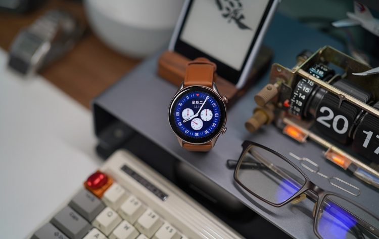 5 façons d’aider votre entreprise grâce à la une montre connectée