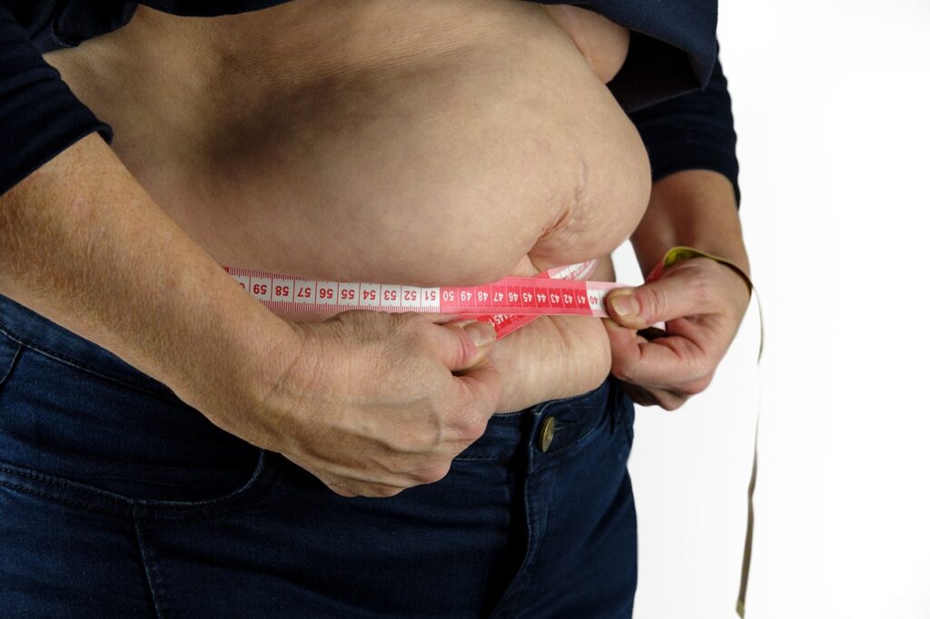 Le tabou de la cellulite chez l’homme : comment la traiter efficacement ?