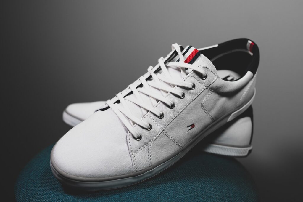 Les chaussures Hogan pour homme : quelles sont les meilleures options pour l’été ?