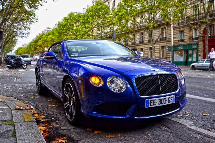 visite insolite Paris voiture de collection