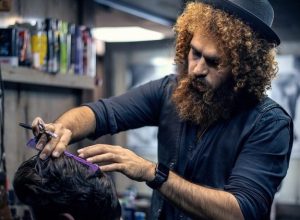 Les bonnes astuces pour entretenir une barbe rousse